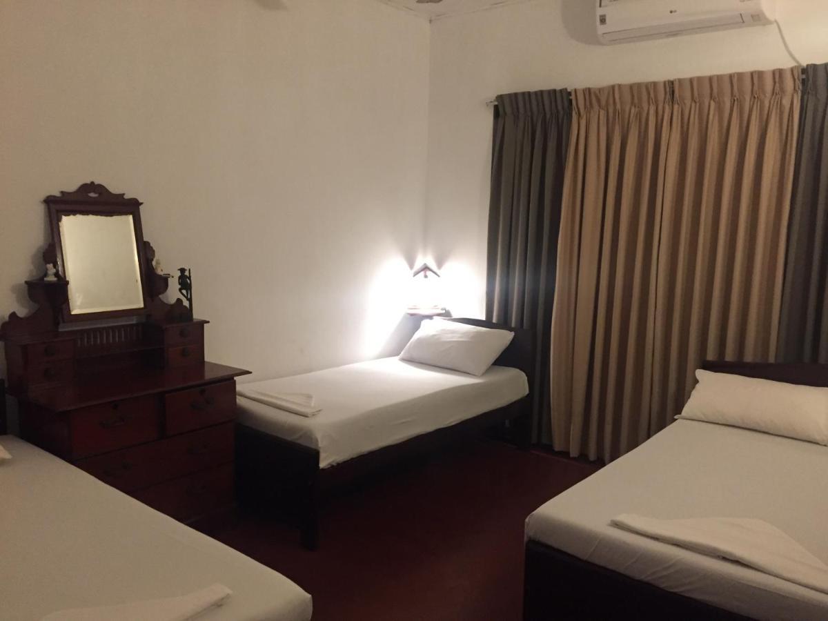Galle Rest Home Extérieur photo