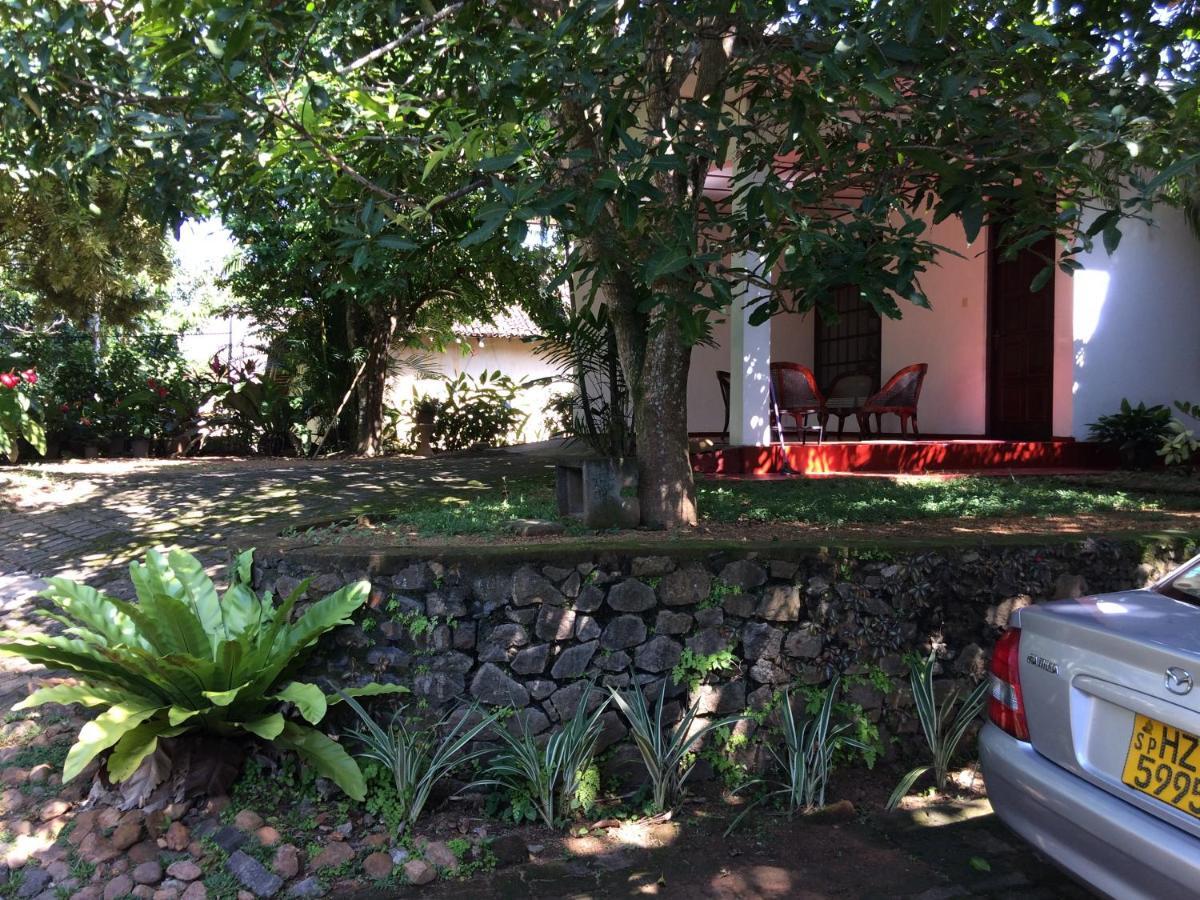 Galle Rest Home Extérieur photo